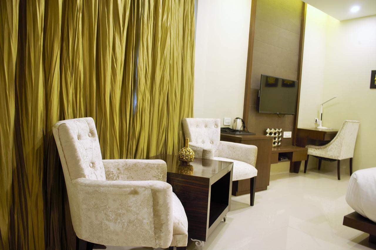 Hotel Gangakashi Nagpur Dış mekan fotoğraf