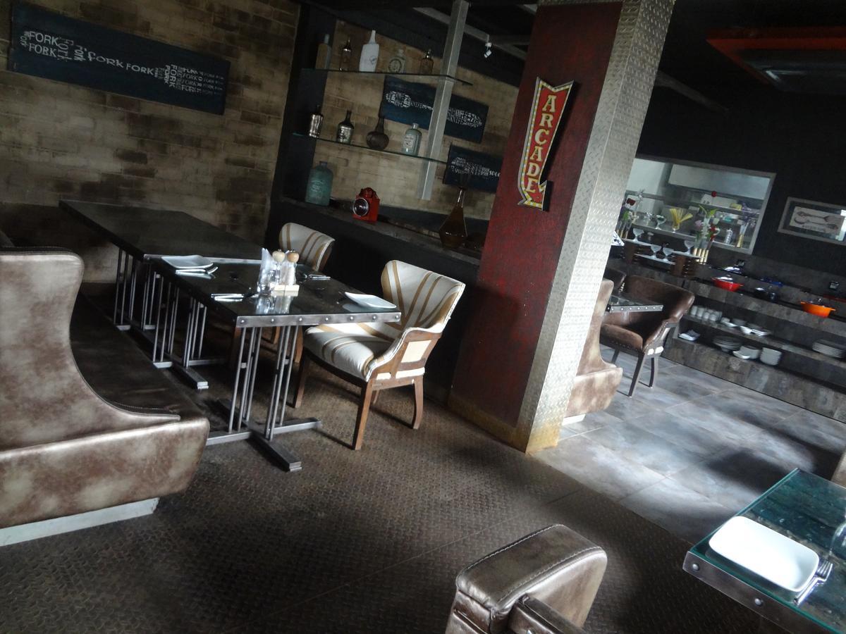 Hotel Gangakashi Nagpur Dış mekan fotoğraf