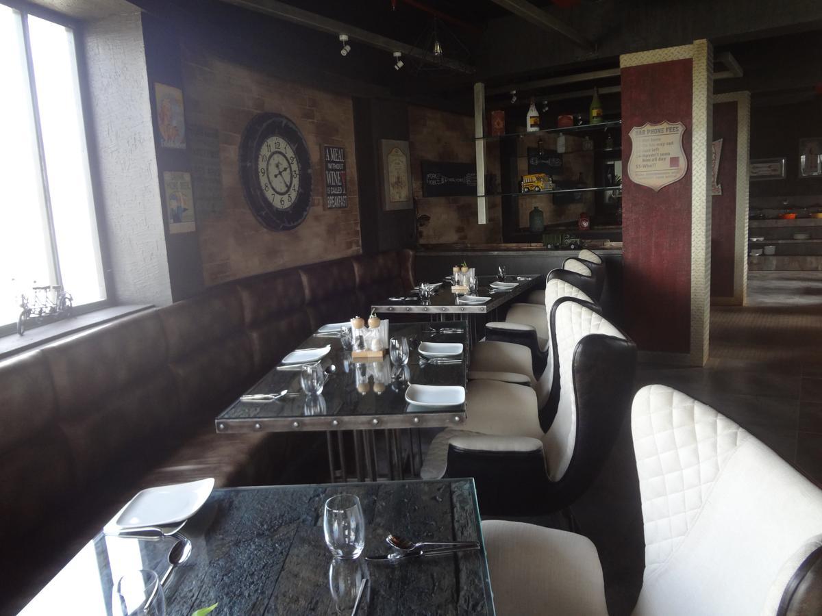 Hotel Gangakashi Nagpur Dış mekan fotoğraf