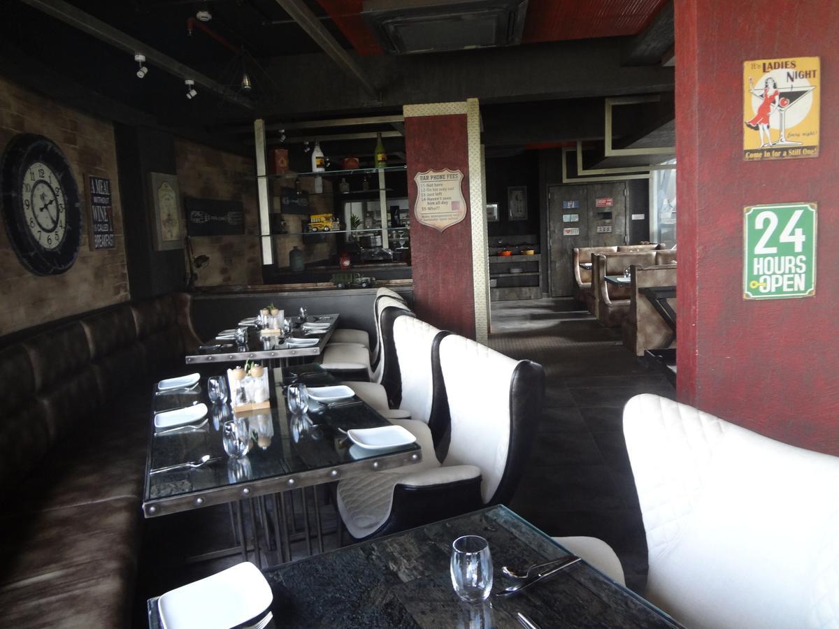 Hotel Gangakashi Nagpur Dış mekan fotoğraf