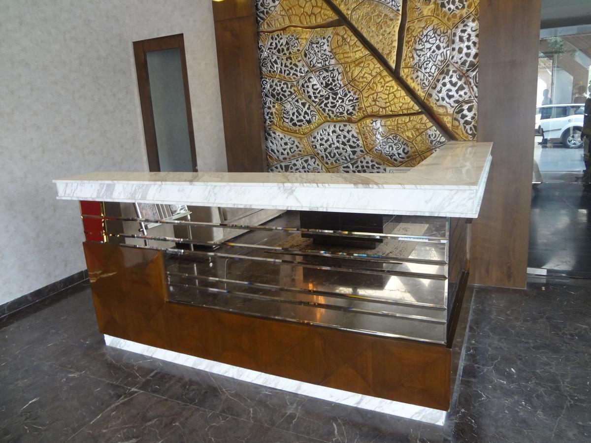 Hotel Gangakashi Nagpur Dış mekan fotoğraf
