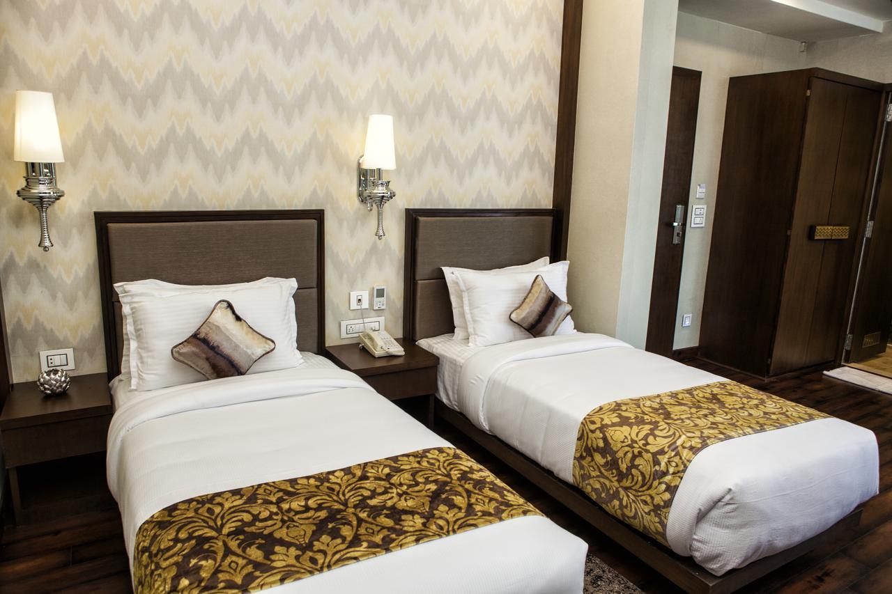 Hotel Gangakashi Nagpur Dış mekan fotoğraf
