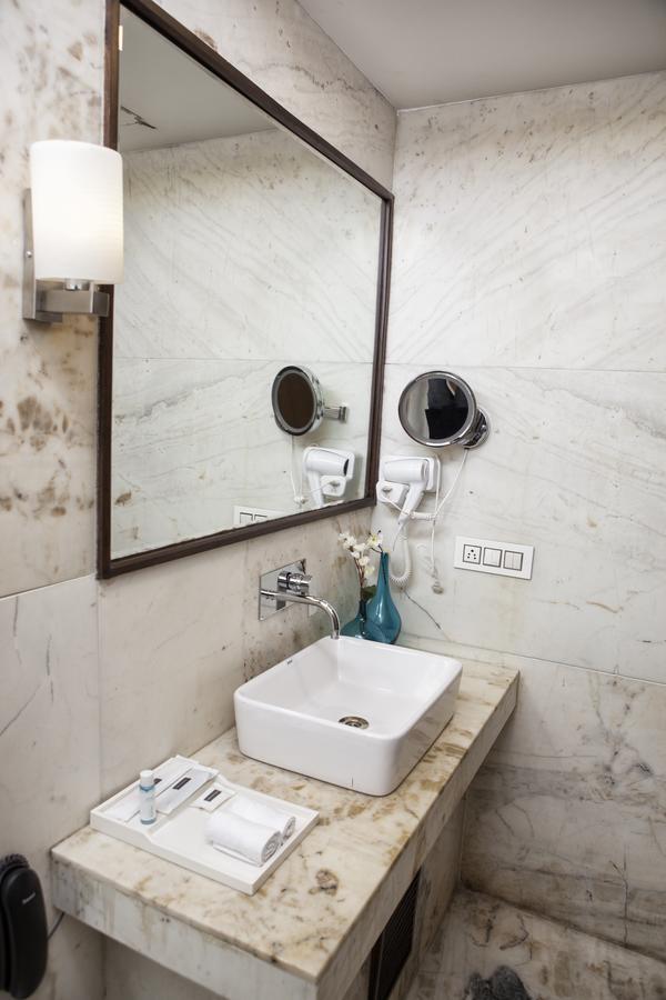 Hotel Gangakashi Nagpur Dış mekan fotoğraf
